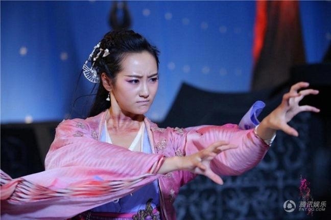 Những kiều nữ đẹp thì đẹp thật nhưng lòng dạ lại độc ác đến phát sợ Nhung kieu nu dep thi dep that nhung long da lai doc ac den phat so