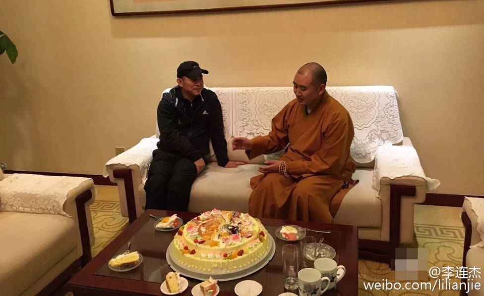 Bệnh tật đeo bám, Lý Liên Kiệt dành toàn bộ thời gian để ăn chay niệm Phật