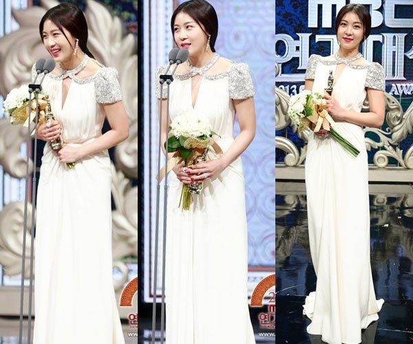 Vẻ quyến rũ 20 năm vẫn vẹn nguyên của 'viên ngọc quý' Ha Ji Won
