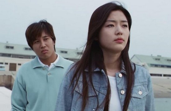 Đây là lý do mà các nam diễn viên phải dè chừng khi đóng phim cùng Jun Ji Hyun
