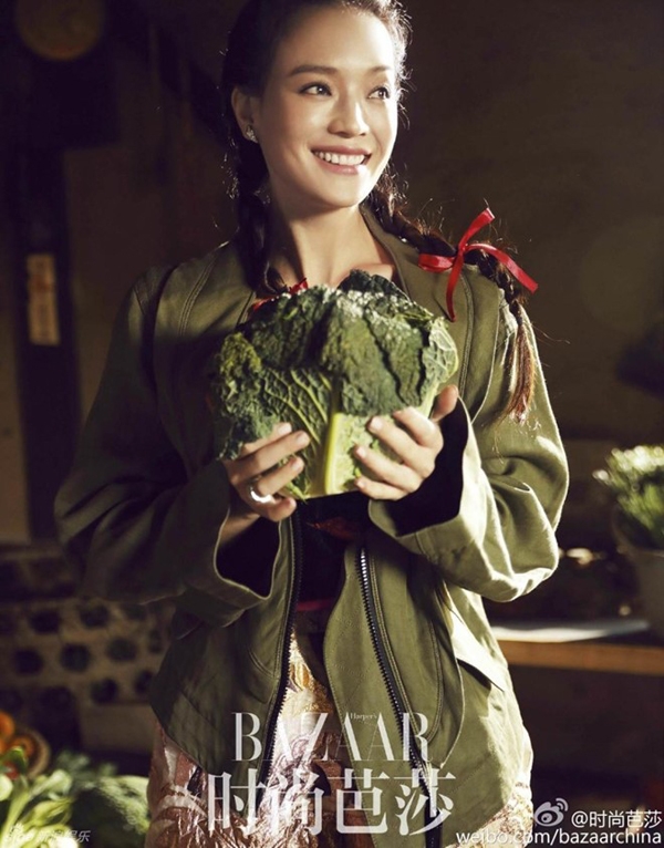 Thư Kỳ gợi cảm trên tạp chí giữa tin đồn mang thai
