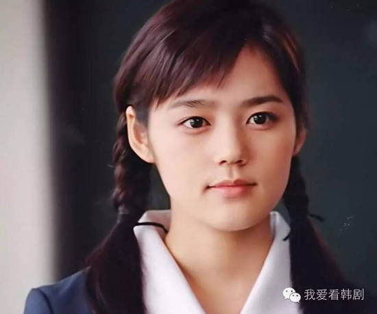 Ngắm ảnh độc thủa mới vào nghề của Jun Ji Hyun và loạt mỹ nhân đình đám xứ Hàn