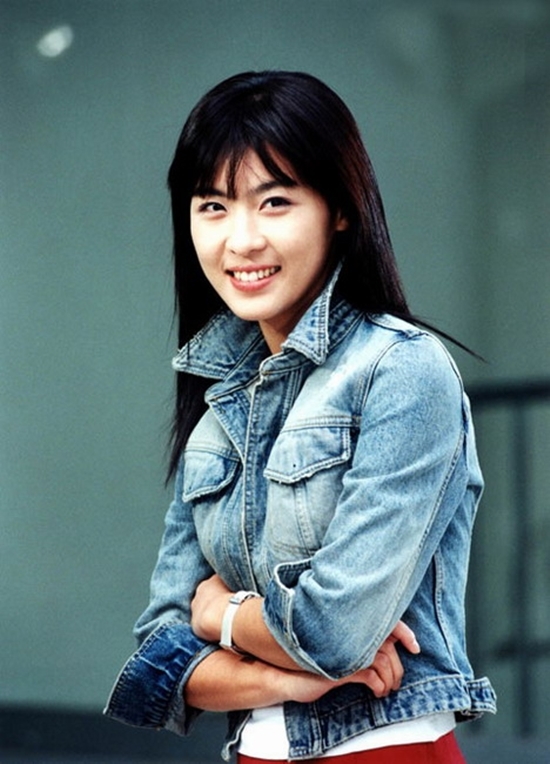 Ngắm ảnh độc thủa mới vào nghề của Jun Ji Hyun và loạt mỹ nhân đình đám xứ Hàn