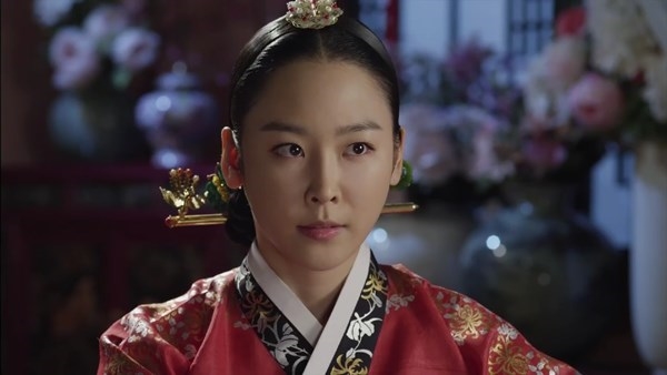 Ngoài Jun Ji Hyun, đây là mỹ nhân khiến khán giả Hàn 'phát sốt' năm 2016