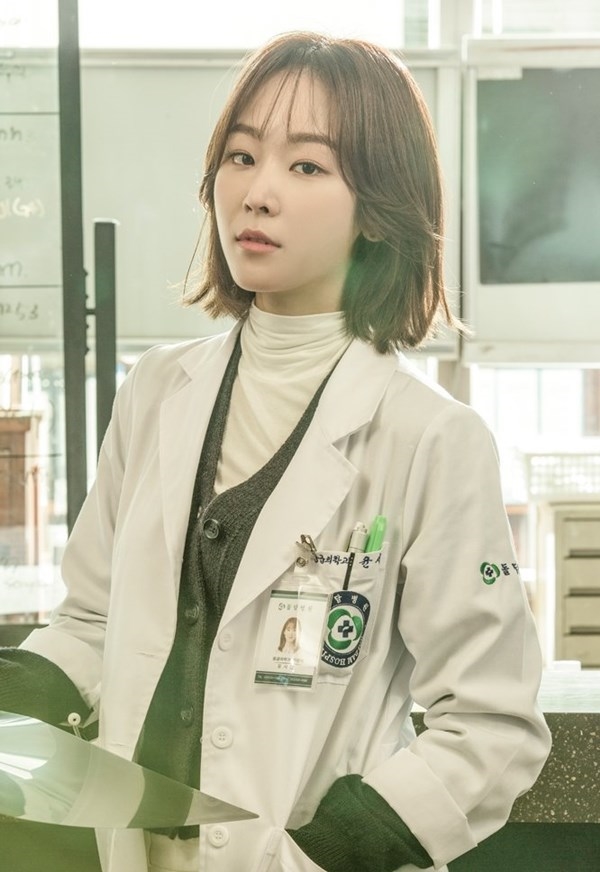 Ngoài Jun Ji Hyun, đây là mỹ nhân khiến khán giả Hàn 'phát sốt' năm 2016