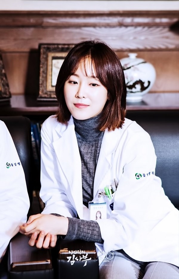Ngoài Jun Ji Hyun, đây là mỹ nhân khiến khán giả Hàn 'phát sốt' năm 2016