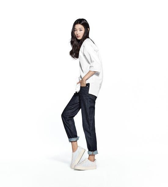 Dân mạng rủ nhau sang Hàn làm ăn xin vì muốn 'nhặt' được đồ hiệu như Jun Ji Hyun