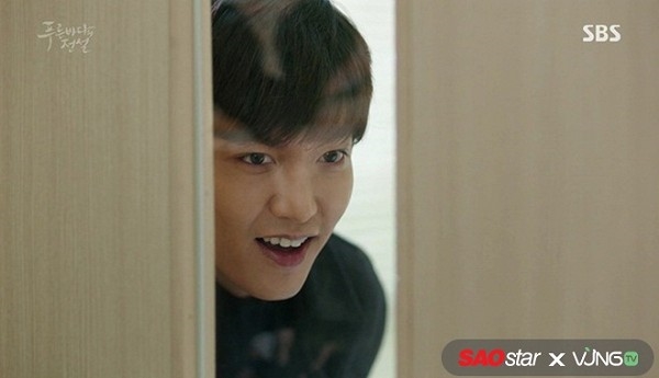 Những dấu hiệu tương tư đáng yêu của Lee Min Ho trong 'Huyền thoại biển xanh'