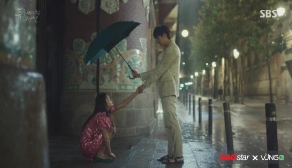 Những dấu hiệu tương tư đáng yêu của Lee Min Ho trong 'Huyền thoại biển xanh'