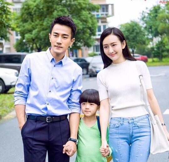 Lưu Khải Uy tiều tụy, cô độc sau scandal ngoại tình với Vương Âu