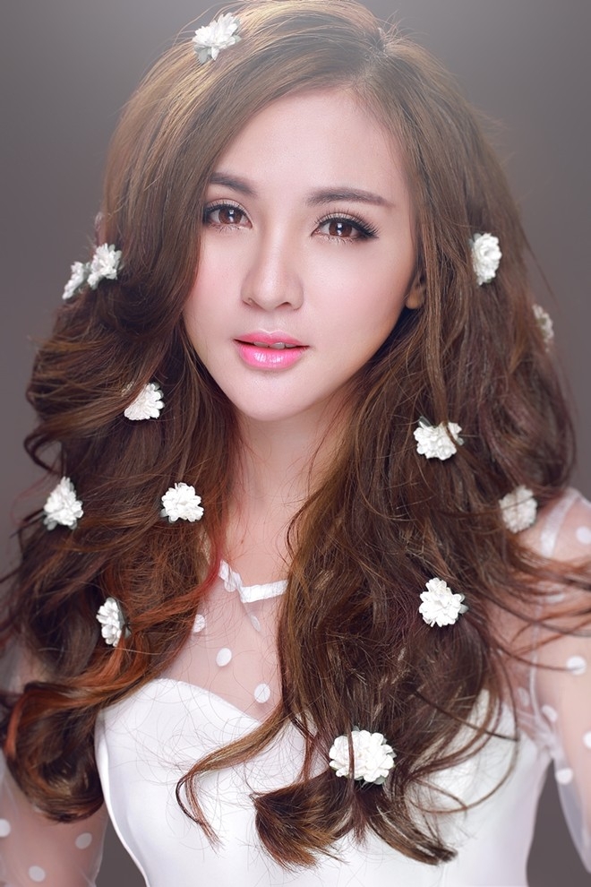 Trước Lưu Hương Giang, mỹ nhân Việt nào đã thừa nhận phẫu thuật thẩm mỹ