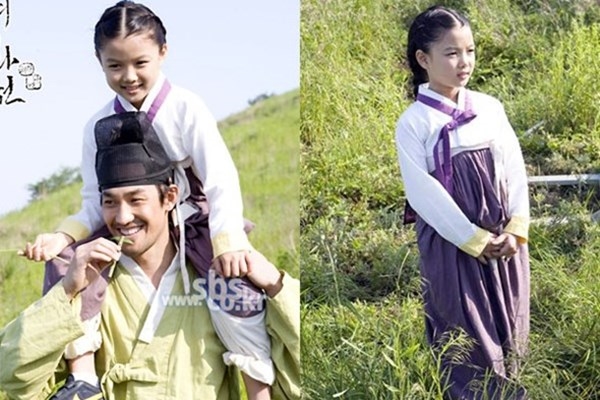 Tạo hình cổ trang 'không thể không yêu' của 'Em gái quốc dân' Kim Yoo Jung