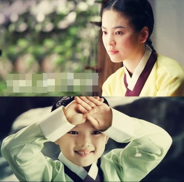 Tạo hình cổ trang 'không thể không yêu' của 'Em gái quốc dân' Kim Yoo Jung