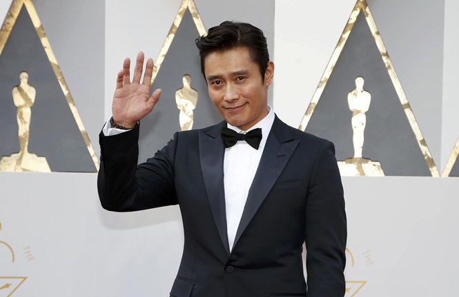 Lee Byung Hun bị phân biệt chủng tộc khi làm việc ở Hollywood
