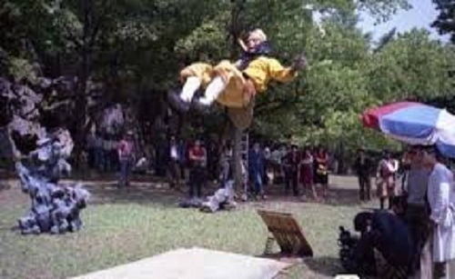 Ngắm những hình ảnh về thời quay phim thiếu thốn của Tây Du Ký 1986 - Ảnh 10 Ngắm những hình ảnh về thời quay phim thiếu thốn của Tây Du Ký 1986 - Ảnh 10