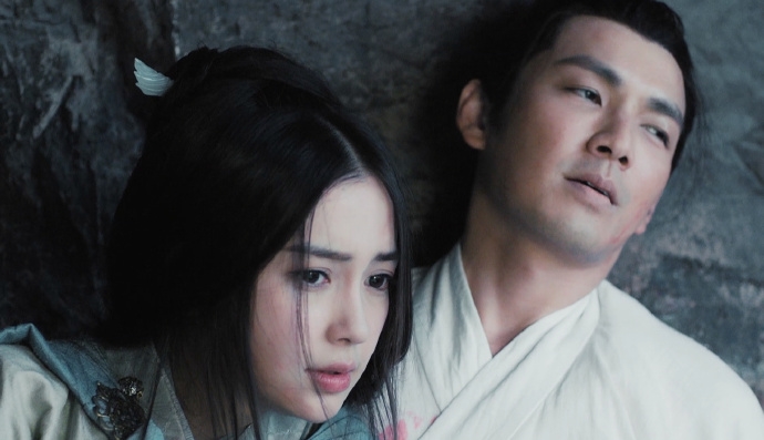 Sau Hà Dĩ Thâm, 'Vương gia' Chung Hán Lương lại khiến fan phát cuồng