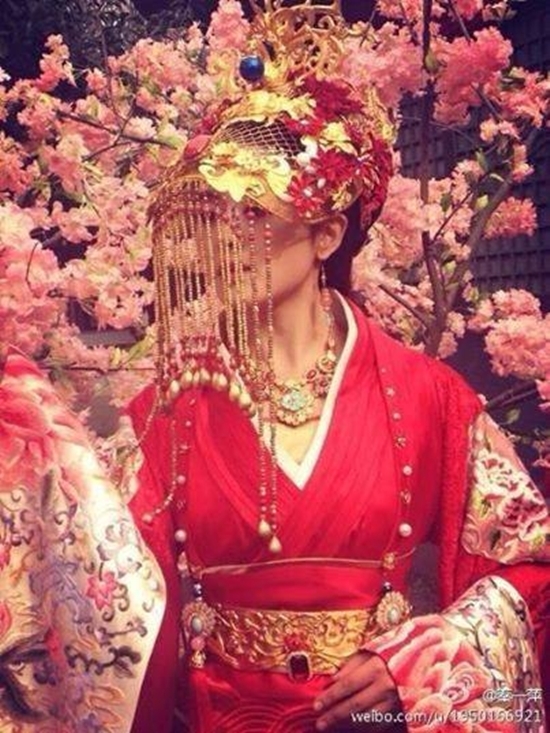Lâm Tâm Như, Trần Kiều Ân, Dương Mịch xứng danh các cô dâu lộng lẫy nhất màn ảnh 2016