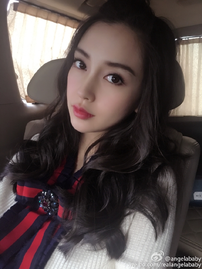 Bản sao hoàn mỹ nhất của AngelaBaby chi tiền khủng để sửa mặt