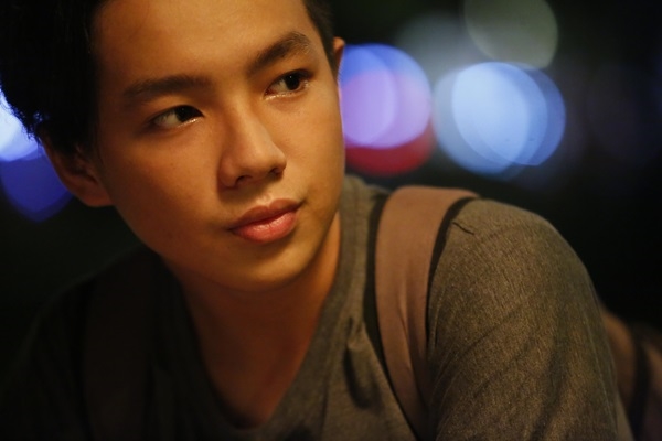 'Hot boy nổi loạn' nói về nạn ấu dâm qua vai của cậu bé 15 tuổi