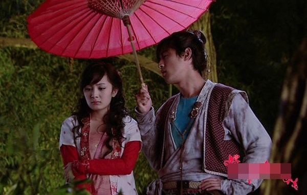 8 cặp sao Hoa ngữ 'ghét nhau tưởng chết' nhưng lại thành đôi