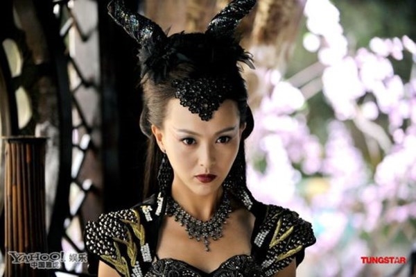 Những sao Hoa ngữ 'hai mặt' trên màn ảnh