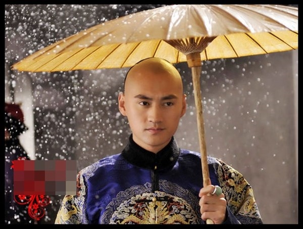 Những sao Hoa ngữ 'hai mặt' trên màn ảnh