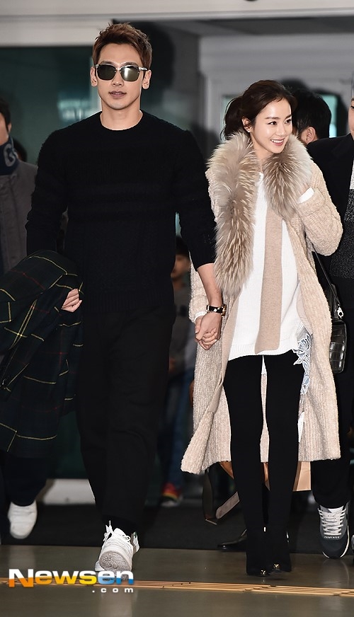 Kim Tae Hee và Bi Rain lần đầu xuất hiện sau đám cưới hình ảnh 2 Kim Tae Hee va Bi Rain lan dau xuat hien sau dam cuoi hinh anh 2