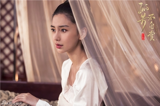 Với nhan sắc này, AngelaBaby xứng danh vương phi đẹp nhất màn ảnh