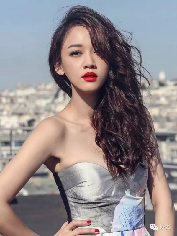 Trần Kiều Ân thay mặt dàn diễn viên thần tượng để thanh minh khi bị chê bai