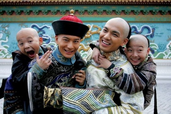 'Cười vỡ bụng' với ảnh hậu trường hài hước của phim Hoa ngữ