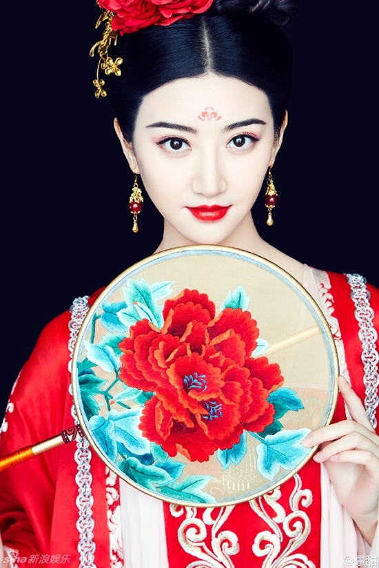 Ngắm nhan sắc mỹ nhân cổ trang được khen đẹp hơn cả Phạm Băng Băng