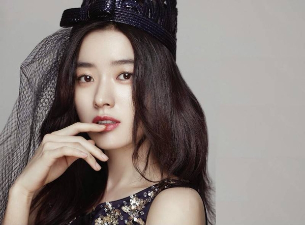 15 - Han Hyo Joo