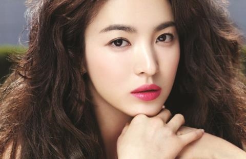 4 - Song Hye Kyo