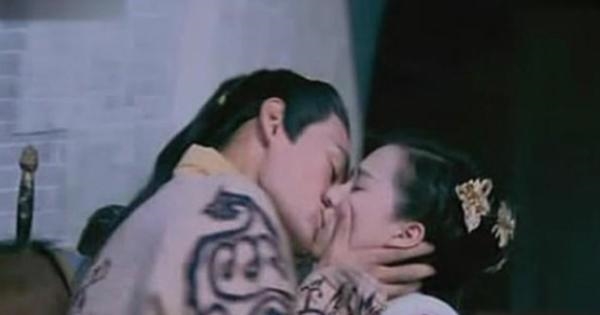 Những cảnh hôn 'không bao giờ quên' trên màn ảnh của dàn sao Hoa ngữ