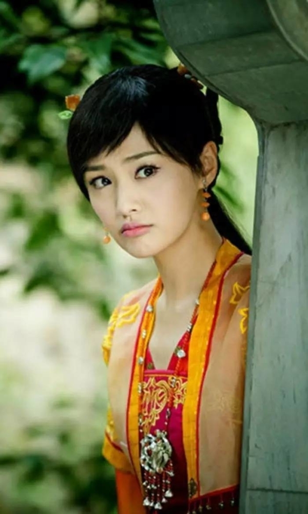 Ngất ngây với nhan sắc của dàn 'hồ ly tinh' gây bão Hoa ngữ