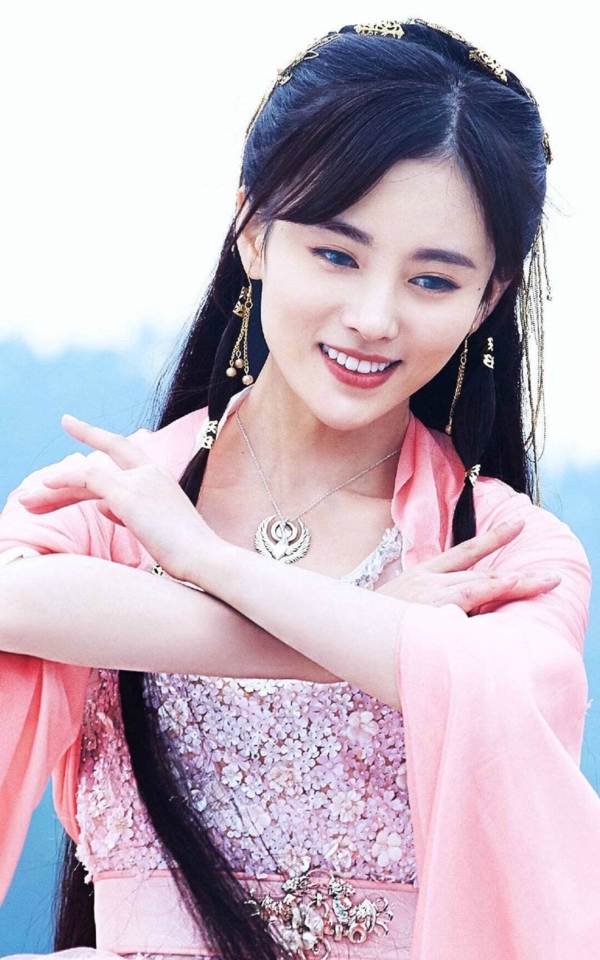 Ngất ngây với nhan sắc của 4 mỹ nhân cổ trang mới của Hoa ngữ
