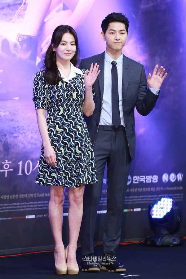 Mới đầu năm, showbiz Hàn đã rộ tin cưới hỏi