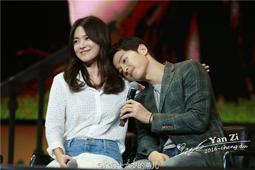 nuc long ve dep cua song hye kyo tai su kien quoc te - 6