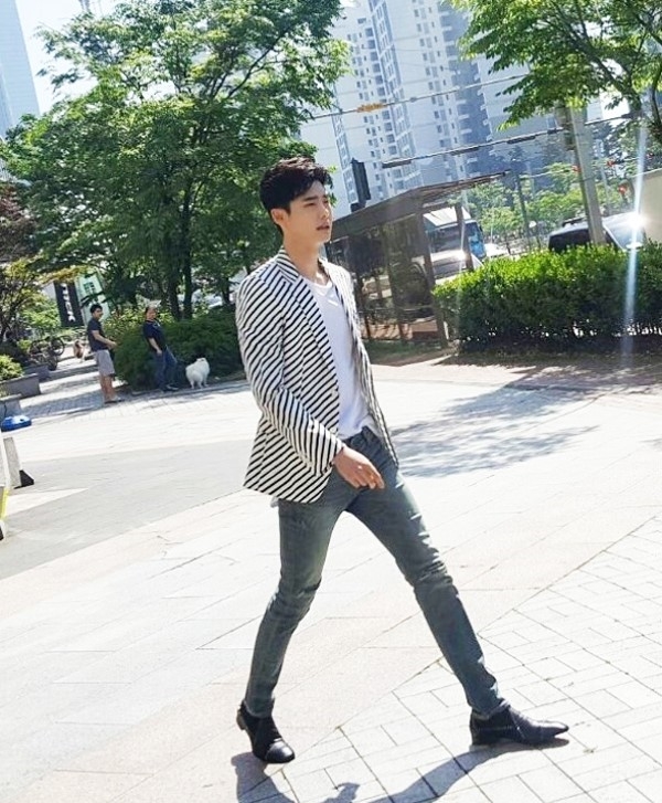 3 nam thần xứ Hàn có style ăn mặc xiêu lòng phái đẹp 3 nam than xu Han co style an mac xieu long phai dep
