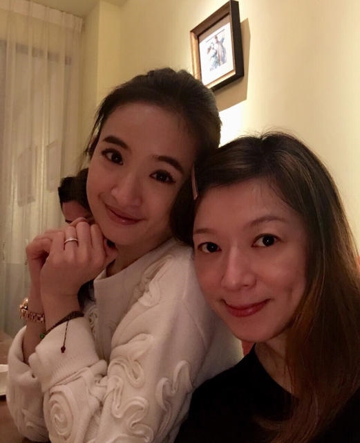 Lâm Y Thần và Trịnh Nguyên Sướng lại hội ngộ cùng bố mẹ trong Thơ Ngây