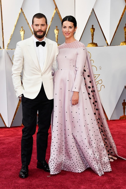 Dàn sao đọ sắc lộng lẫy trên thảm đỏ Oscar 2017 ảnh 17