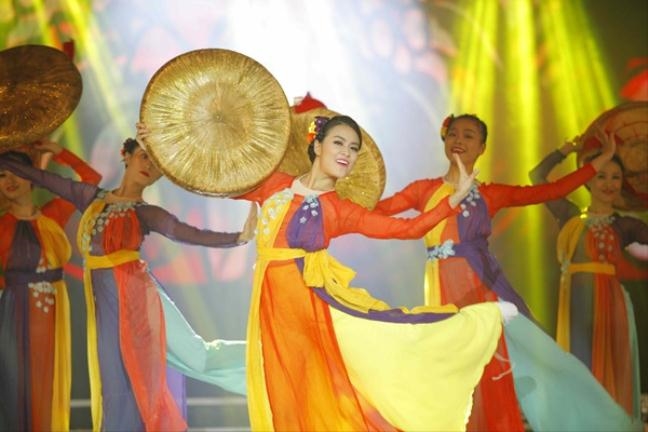 Dàn sao Việt sẽ làm nghề gì nếu không bén duyên showbiz?