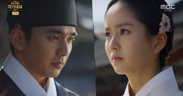 Kim So Hyun tiếp tục làm khách mời đặc biệt trong phim mới của Lee Jong Suk và Suzy