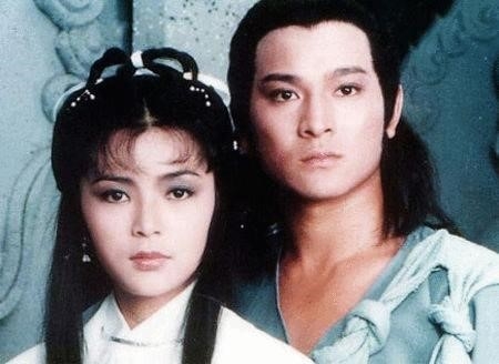 Tuổi U60 của 'Tiểu Long Nữ' từng khiến Châu Nhuận Phát si mê