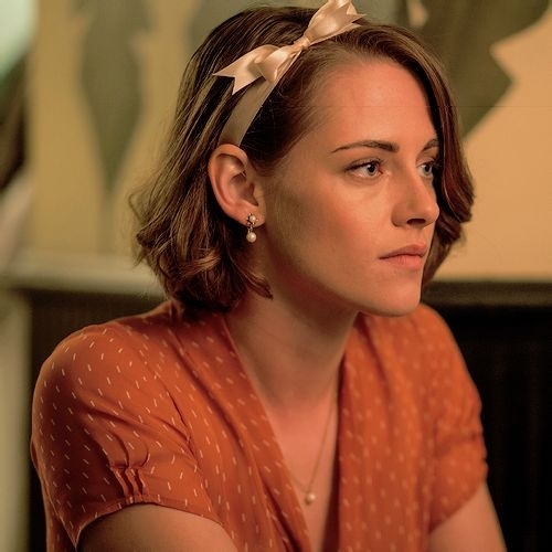 Gu thời trang 'chất lừ' của Kristen Stewart trong phim chiếu rạp Gu thoi trang 'chat lu' cua Kristen Stewart trong phim chieu rap