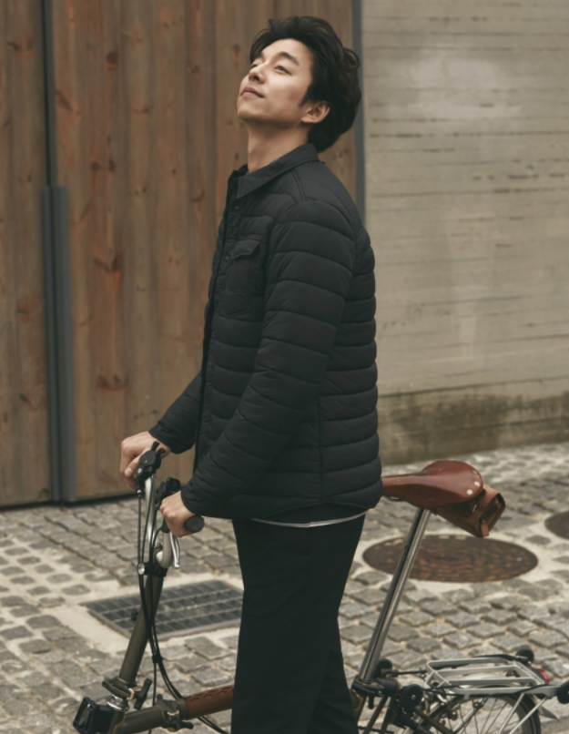 Sau 'thần chết' lại đến lượt 'yêu tinh' Gong Yoo đốn tim fan bằng loạt ảnh đời thường quyến rũ
