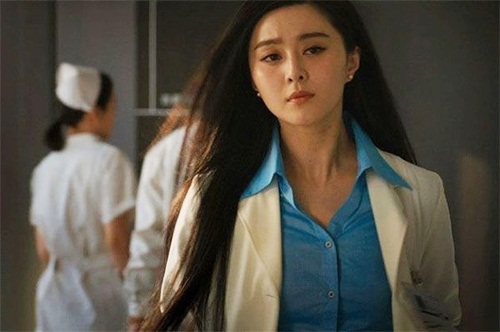 nhung vai dien "co cung nhu khong" trong bom tan hollywood cua sao trung - 1