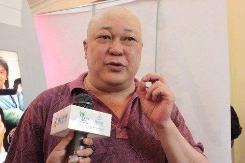 'Bao đại nhân' Kim Siêu Quần nhập viện phẫu thuật não lấy khối u 10 cm