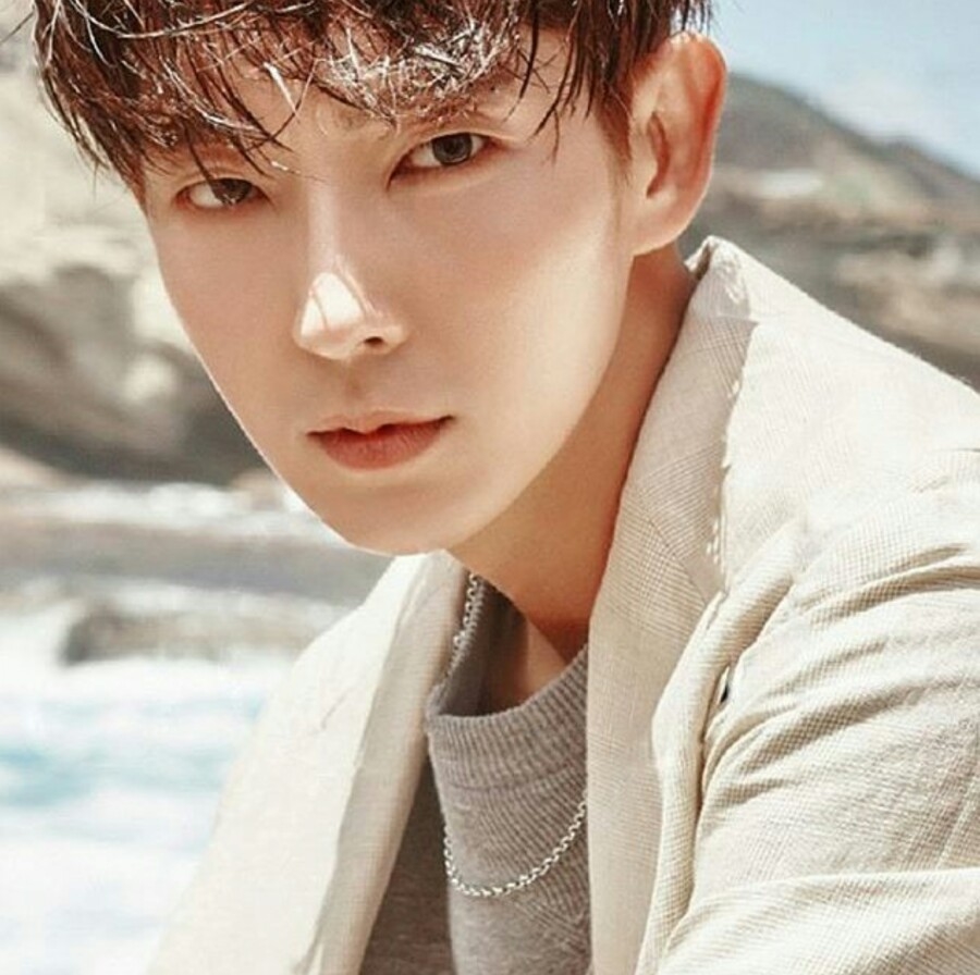 Lee Jun Ki viết thư xin lỗi về chuyện hẹn hò cùng những lùm xùm xung quanh