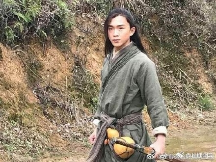 Fan dậy sóng với dàn diễn viên lạ hoắc của Tiếu Ngạo Giang Hồ 2017